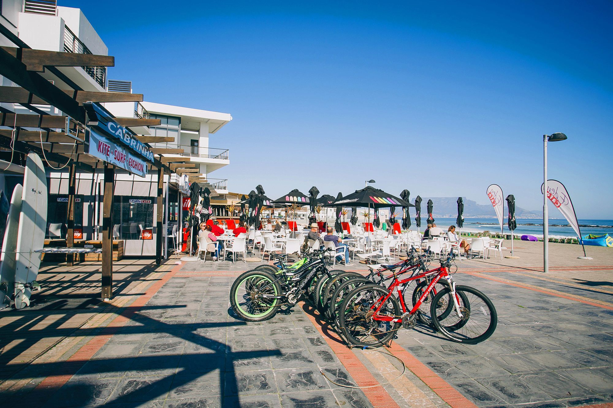 Eden On The Bay Hotel Bloubergstrand Exterior photo